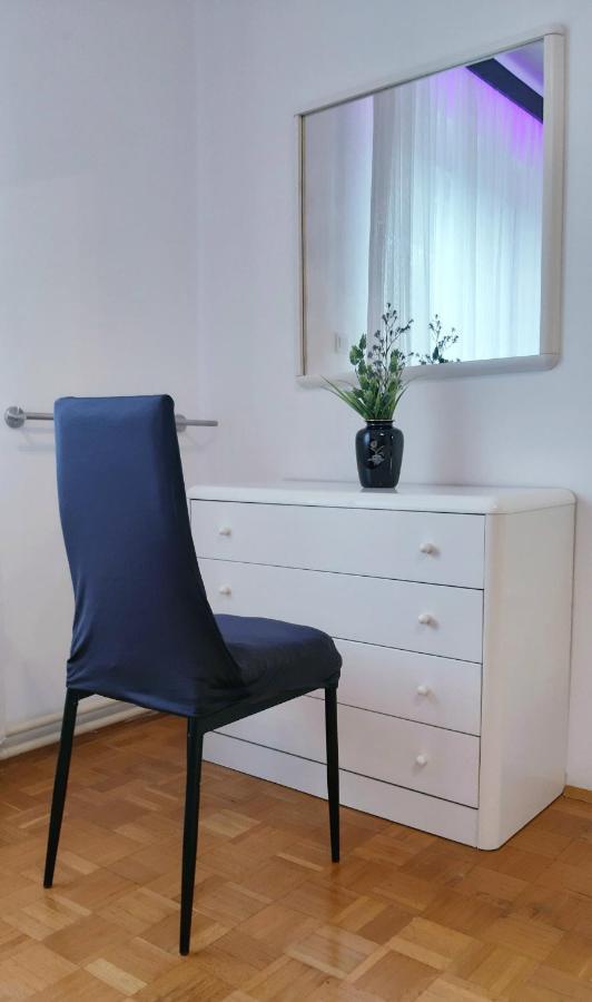 Roomserv Lublaň Exteriér fotografie