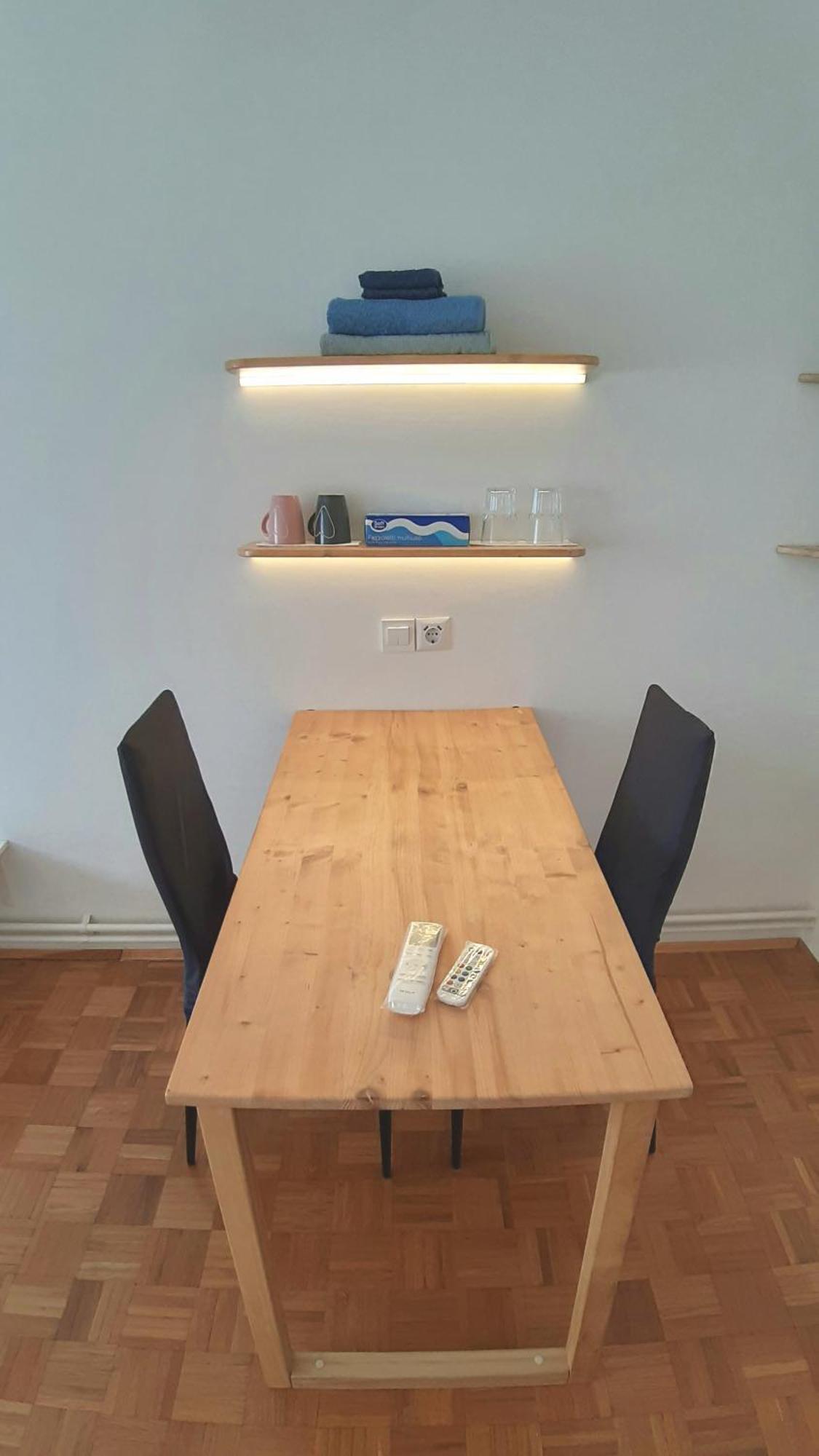 Roomserv Lublaň Exteriér fotografie